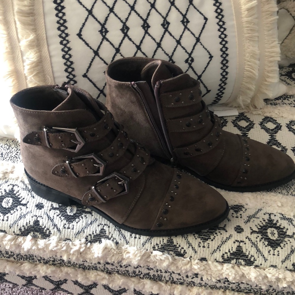 Shu shop buckle booties